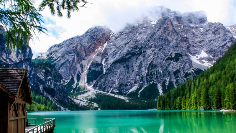 Classic Dolomites Hikes – Premium Adventure