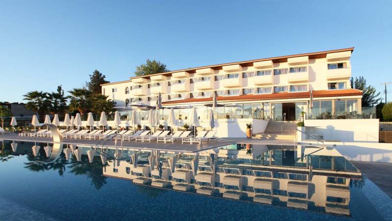 droushia_heights_hotel_ext