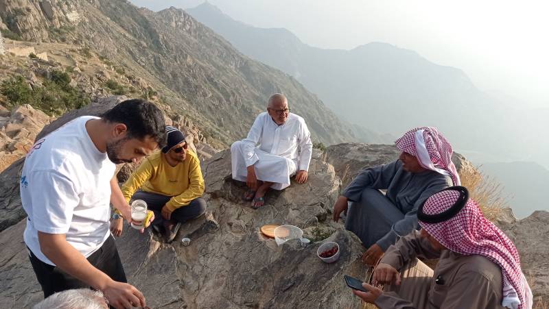 Saudi Arabia Explorer