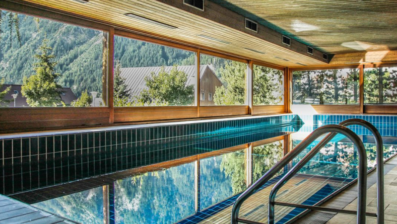 Walking Tour du Mont Blanc – Premium