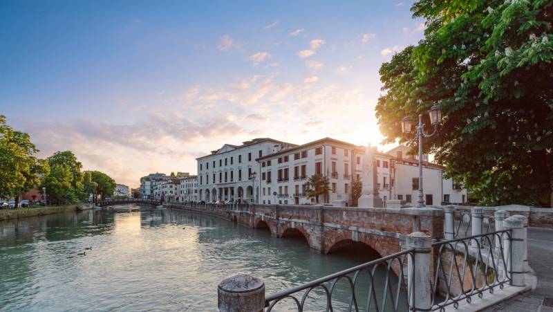 Cycling from the Dolomites to Venice