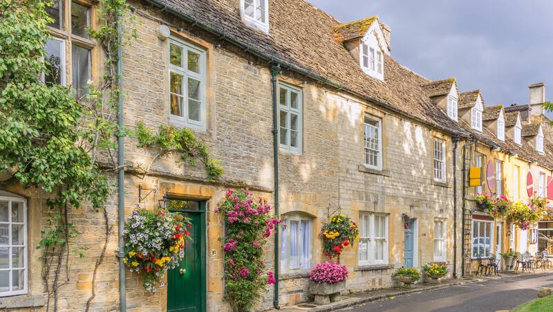 Cycle the Cotswolds: Oxford to Bath – Private Group Adventure