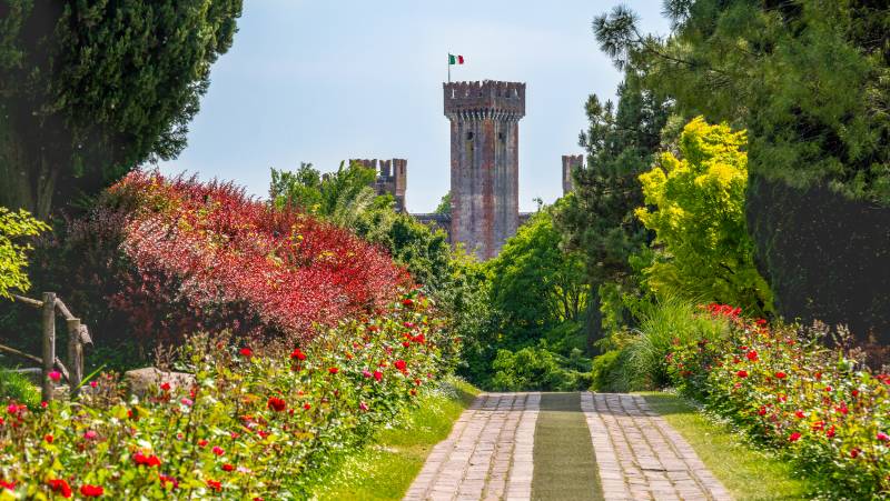 Cycling Lake Garda by e-bike