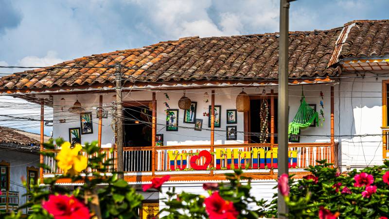 Colombia: Culture, Coffee & Caribbean