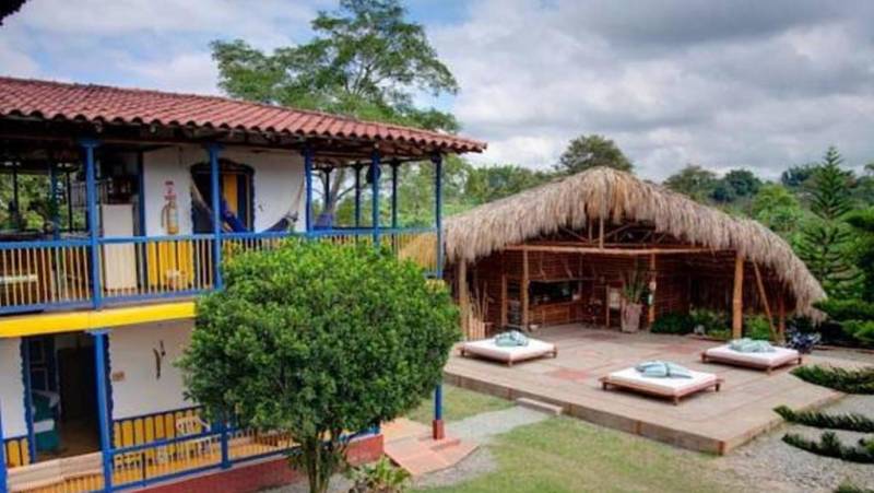 Colombia: Culture, Coffee & Caribbean