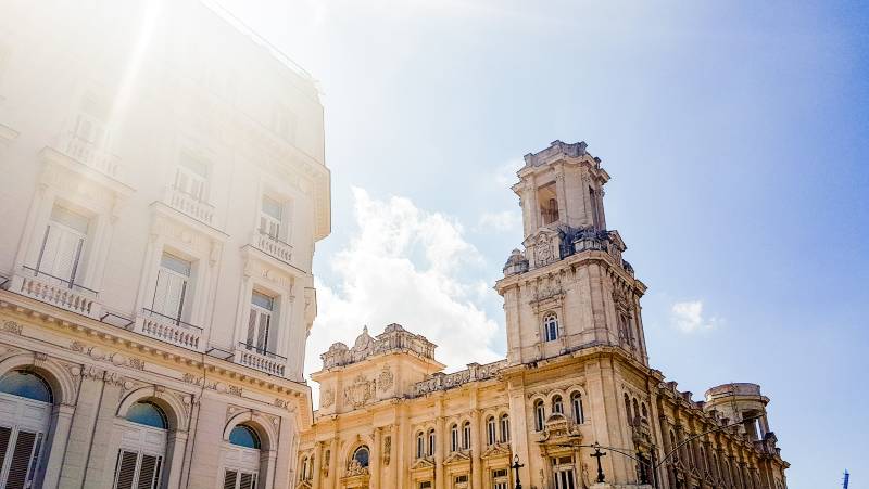Cuba: La Isla Grande