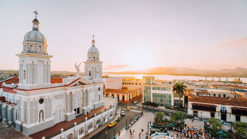 Cuba: La Isla Grande