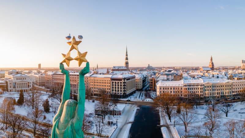 Winter in the Baltics, Helsinki & Stockholm