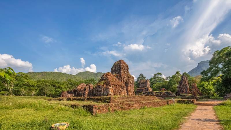 Best of Vietnam – Premium Family Adventure