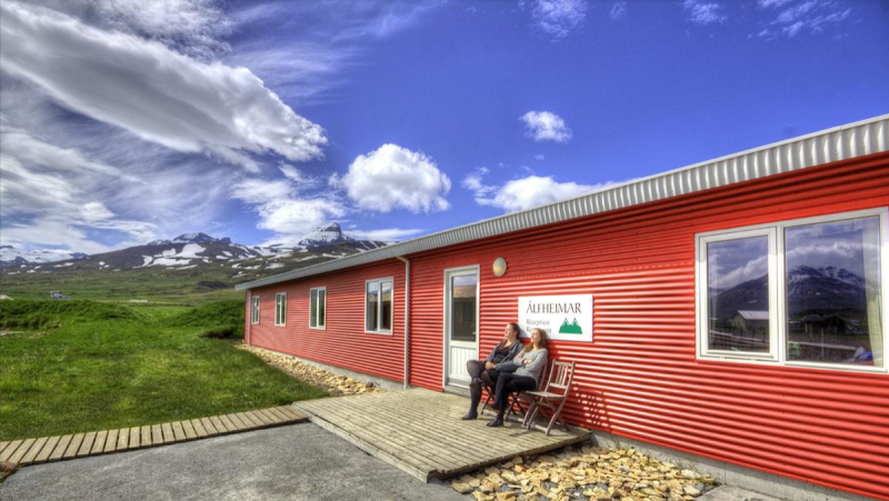 Walking Iceland’s Diamond Circle