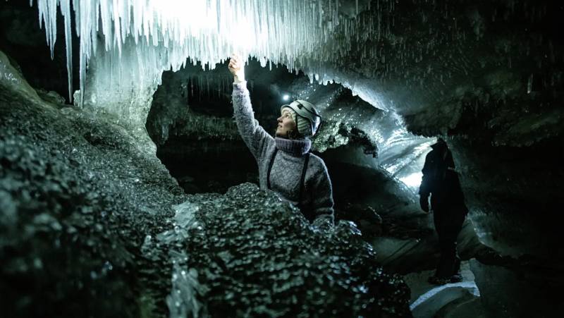 Svalbard Arctic Adventure – Sunny Winter