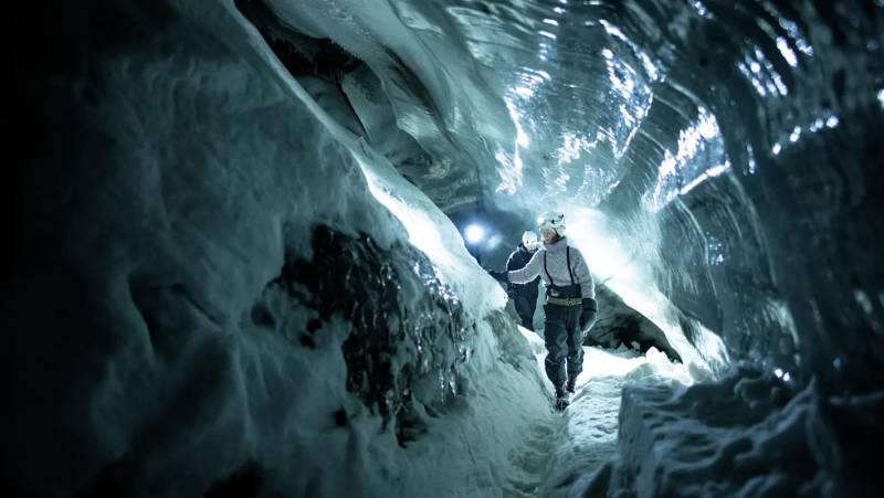 Svalbard Arctic Adventure – Sunny Winter