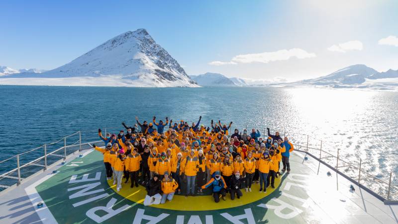 Iceland Circumnavigation: Helicopters, Glaciers and Volcanoes