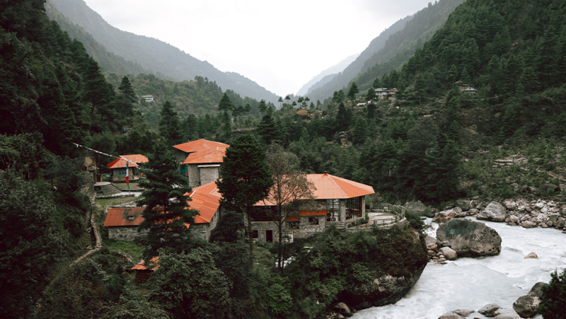 Everest Treks in Comfort