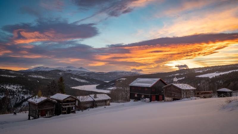 Cross-Country Skiing in Skåbu, Norway