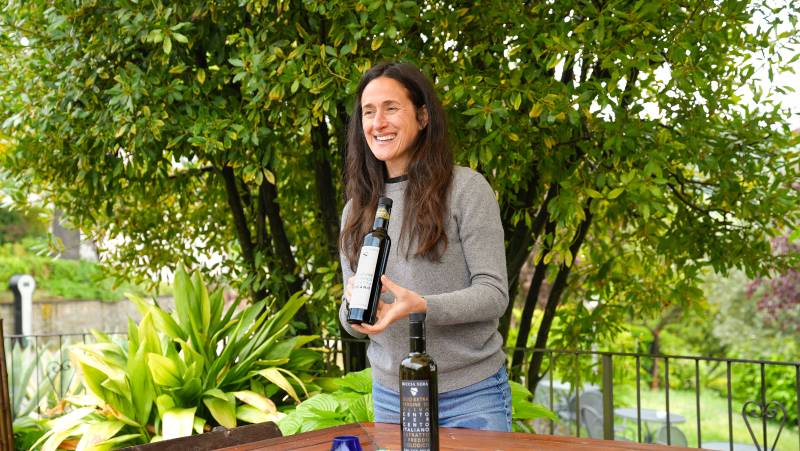 Olive oil tasting in Tuscany SIGNATURE ITALY Allure Of Renaissance Tuscany