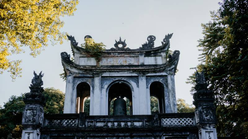 Signature Vietnam | In Fabric & Folklore