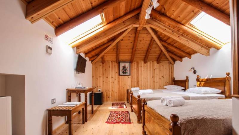 Hotel Kastro, Gjirokaster