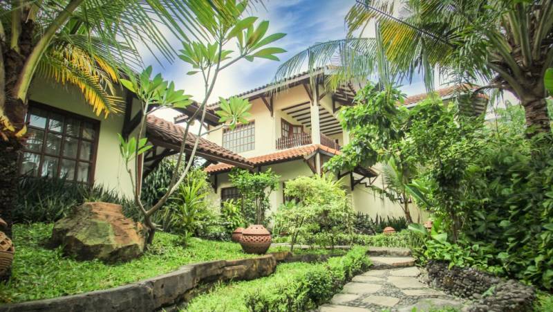Duta Garden Hotel and Boutique Villa