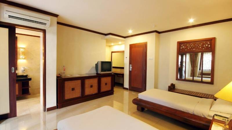 Cycling Indonesia’s Islands