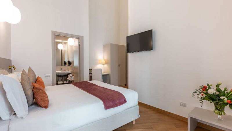 Italy Coast to Coast by E-bike: Puglia to Amalfi Coast