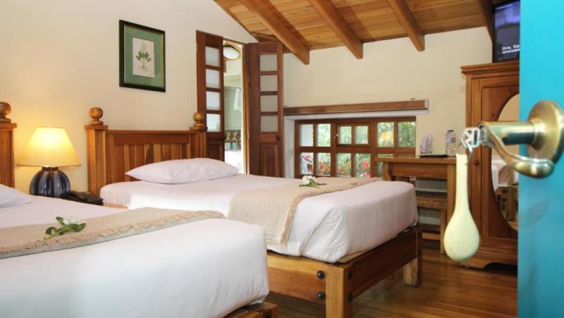 Galapagos Walking Adventure