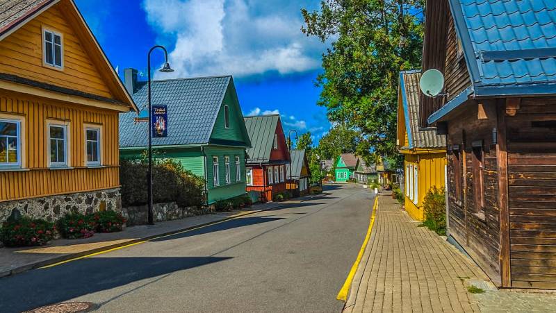 Walks of the Baltics and Finland