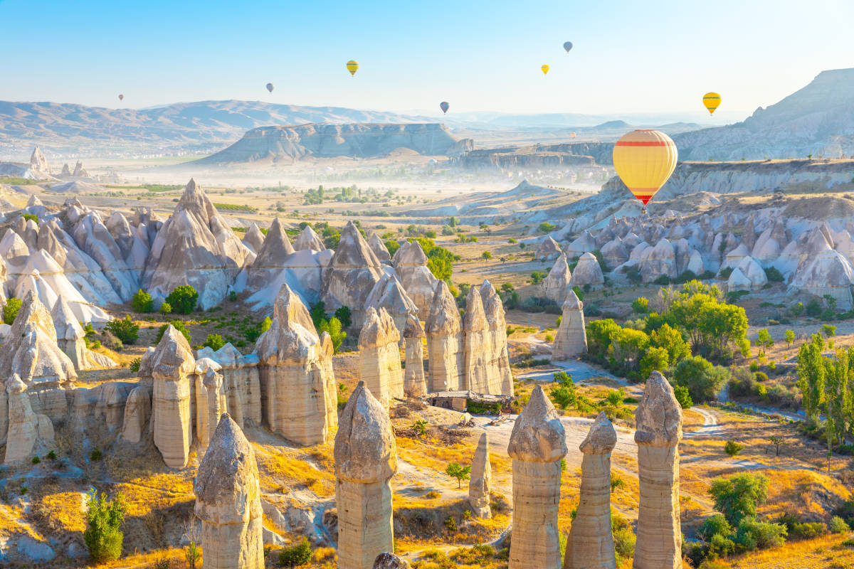 Cappadocia balloon landscape