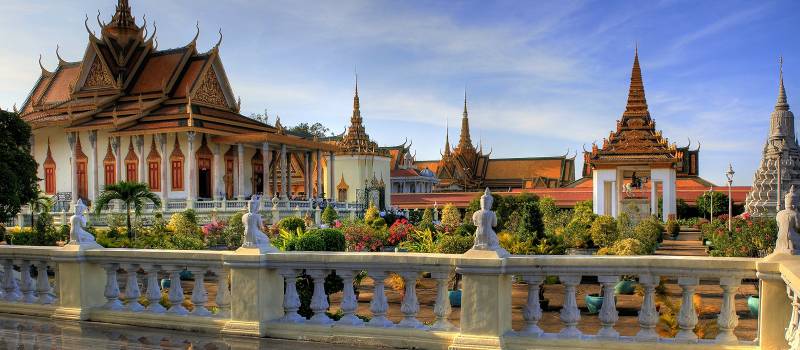 Enchanting Travels Cambodia Tours -Phnom-Penh-Royal-Palace