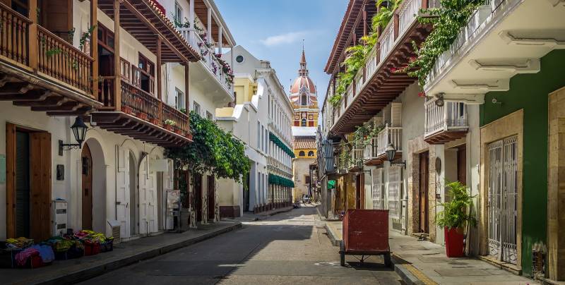 Street view and Cathedral - Cartagena de Indias, Colombia