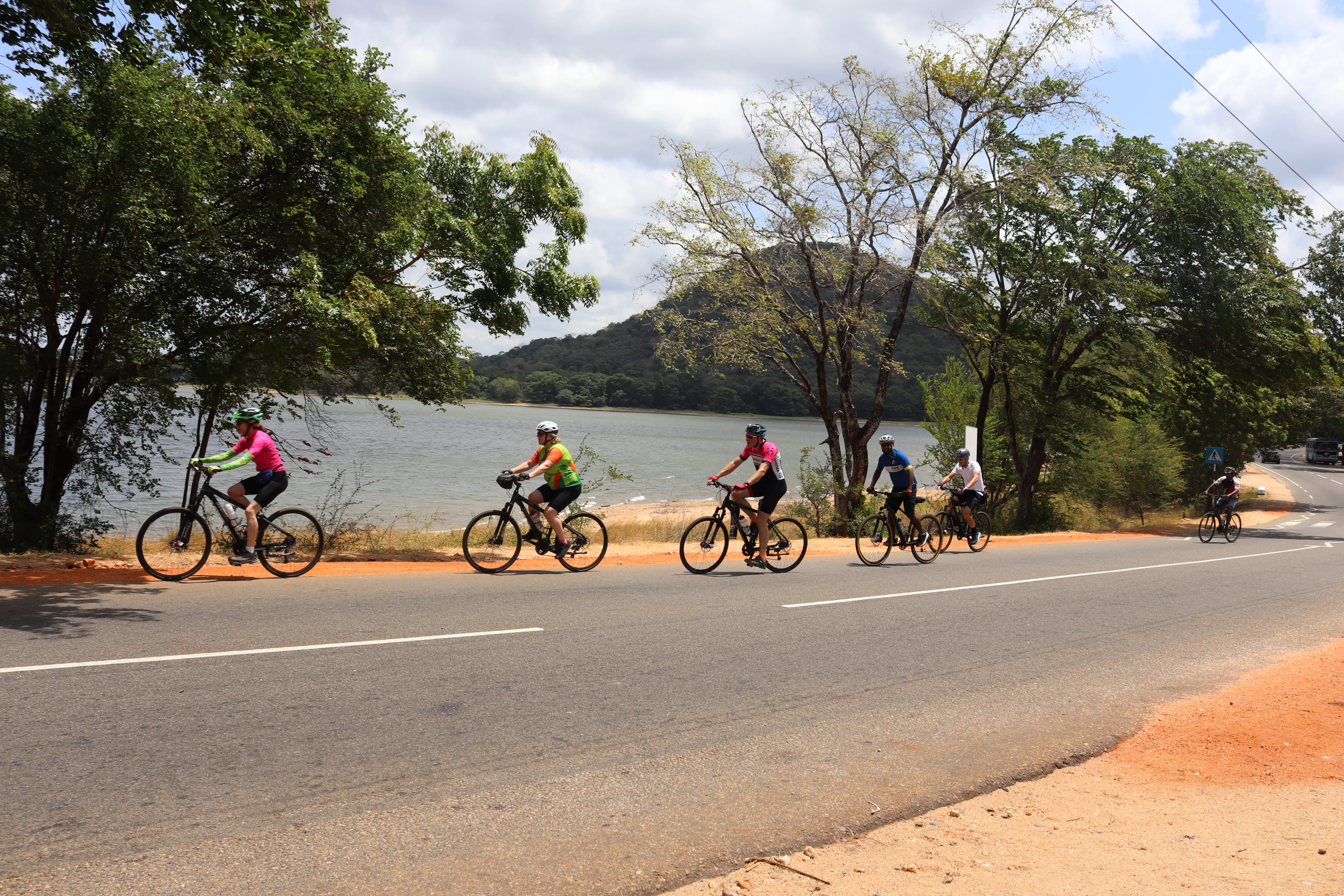 Cycle the Back Roads of Sri Lanka