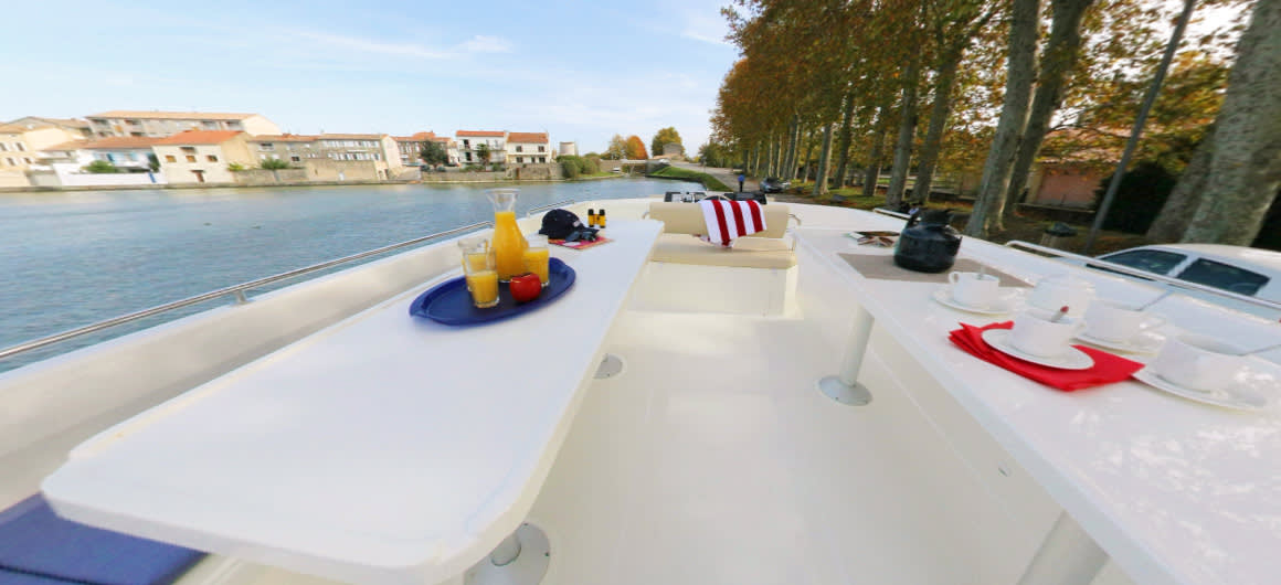 Vision 4 - Deck