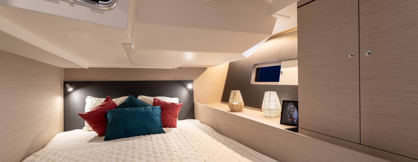 Moorings 52.4 – 4 Cabin Monohull