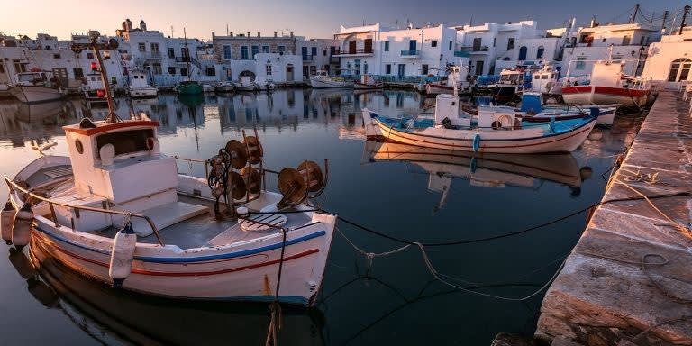 Paros