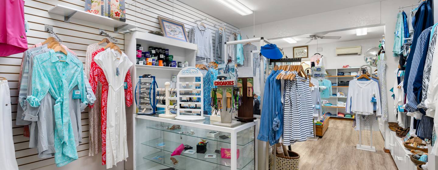 Shopping au Moorings Yacht Club