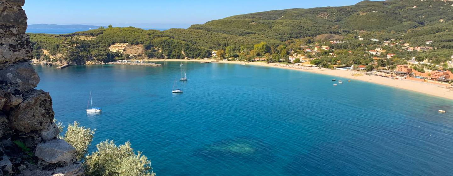 Lefkas Yacht Charter