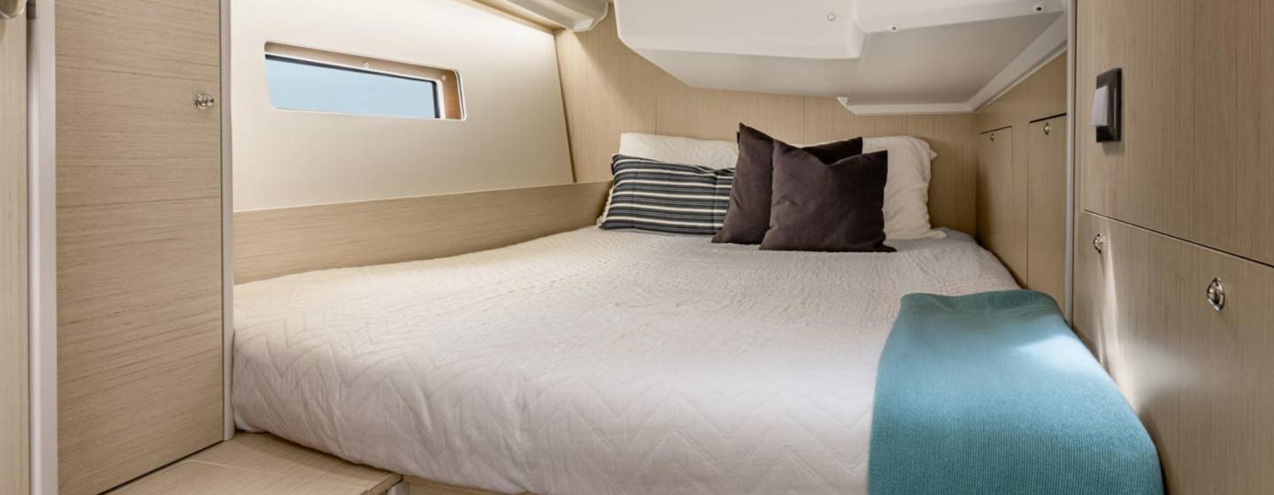 Oceanis 40.1 Cabin