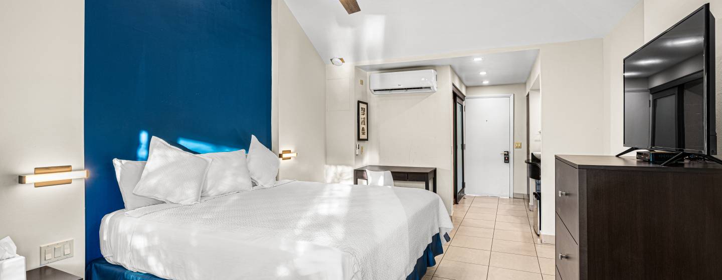 Discover The Moorings Yacht Club Hotel 