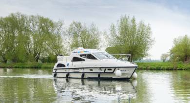 Consul, Marina Wolfsbruch