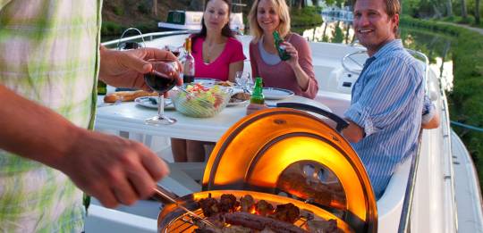 Barbecue on Board, Canal du Midi