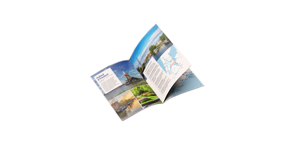 Geopende Le Boat-reisbrochure met de bestemming Nederland