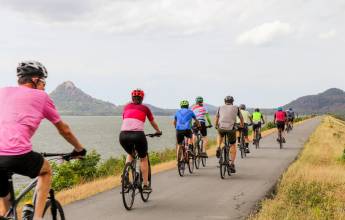 Cycle the Back Roads of Sri Lanka