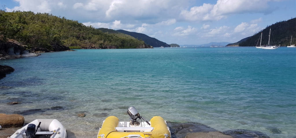 Beach on Southern Hook Island