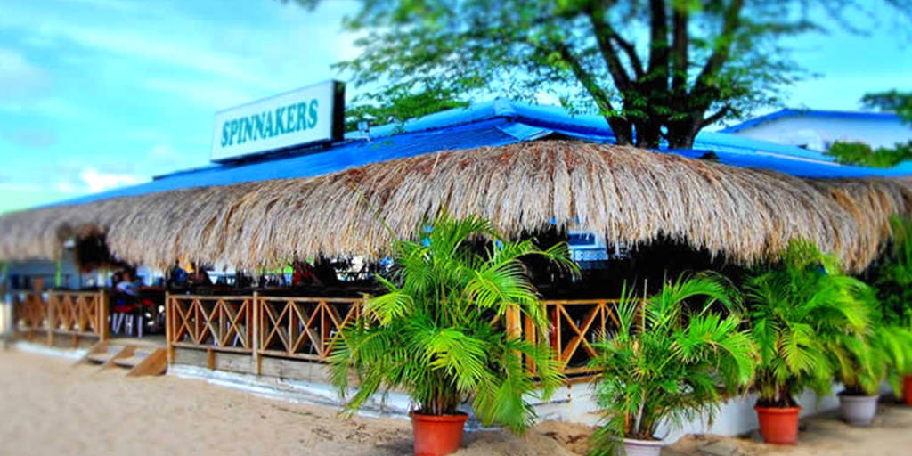 St. Lucia Spinnakers Bar