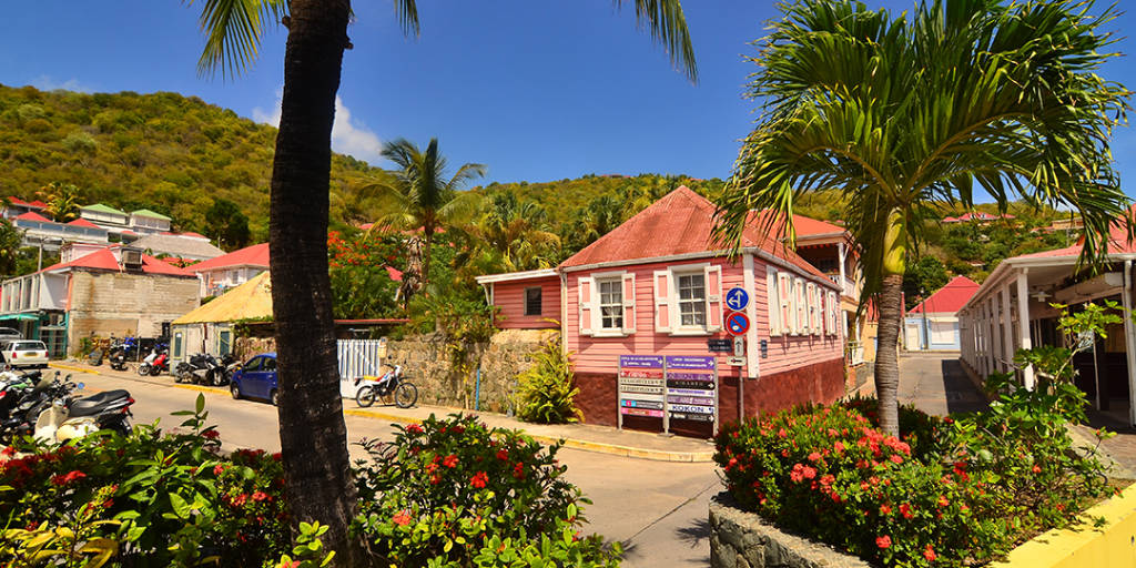 Shops on Leeward Islands