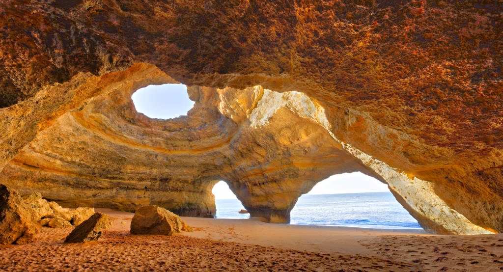 6 Reasons Why Portugal Should Be Your Next Vacation Destination