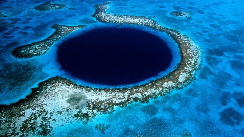 Great Blue Hole Belize Eric Pheterson