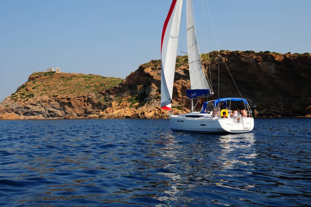 cape_sounion_bay_greece_resized