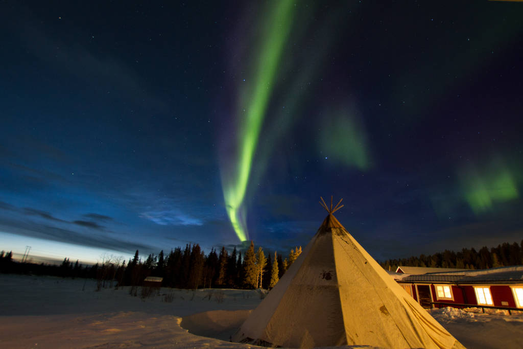 Sami tent and Northern Lights