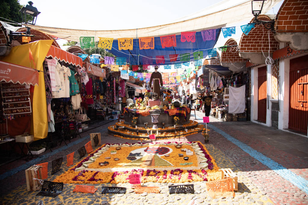 How to Enjoy Authentic Day of the Dead Celebrations in Mexico, According to a Local Expert